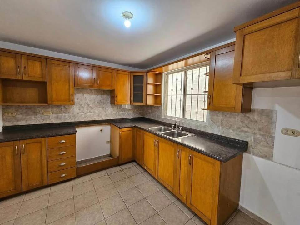 Lolas House Apartment
